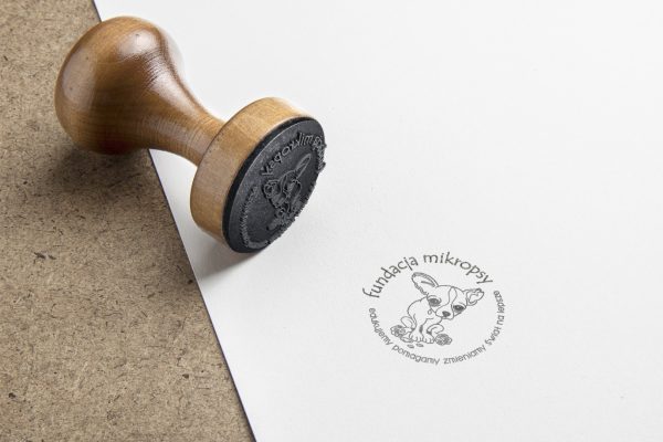 fundacja Mikropsy - pieczątka